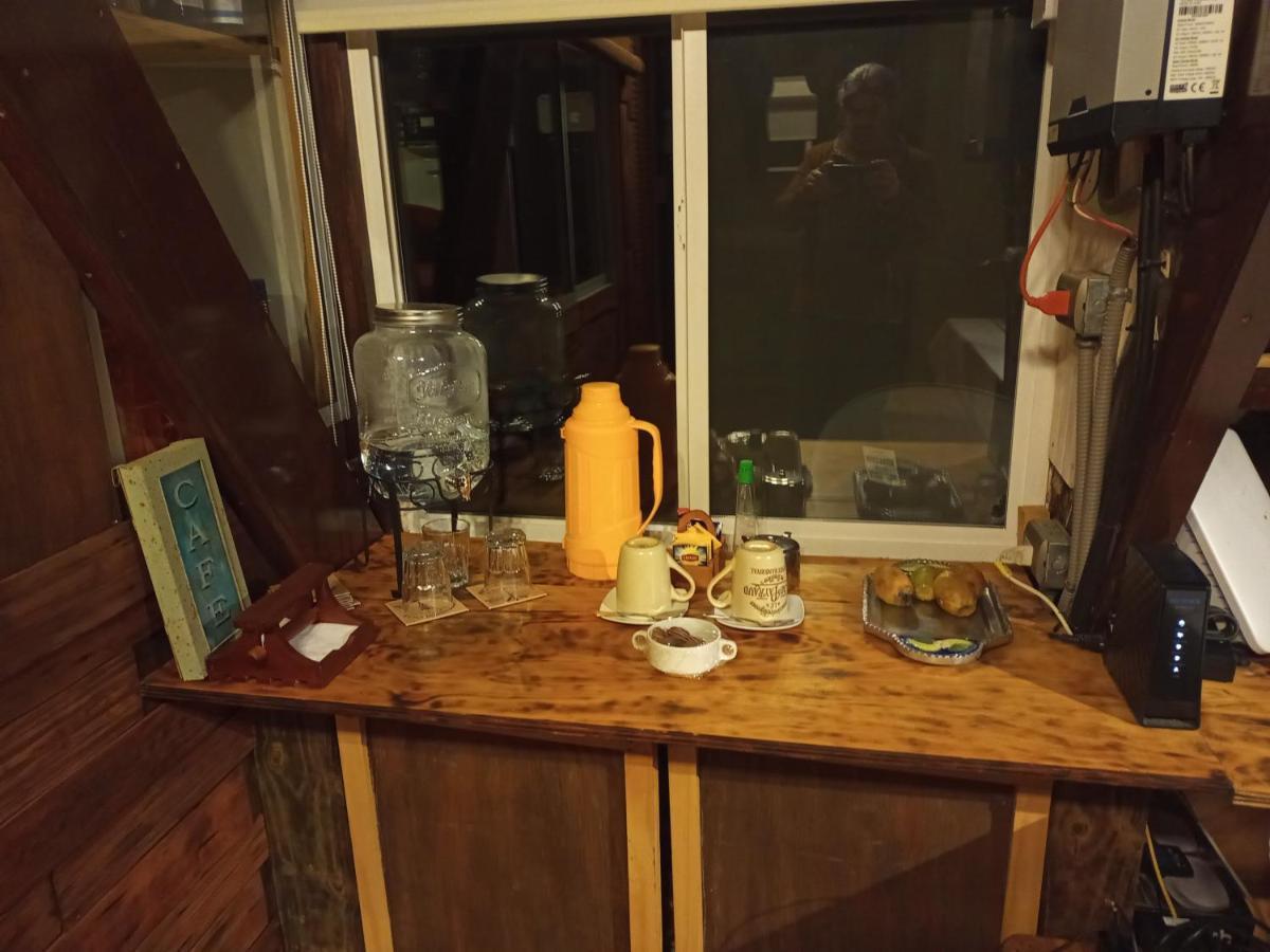 Hostal La Minga Chaitén Exteriör bild